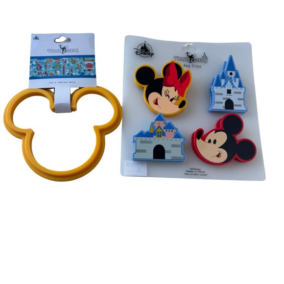 Brand New Disney Kitchen Bundle Mickey Egg + Pancake Mold and Bag Clips - Picture 1 of 6